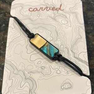 NWT Carved Gold and Blue Bracelet Made for the Outdoors
